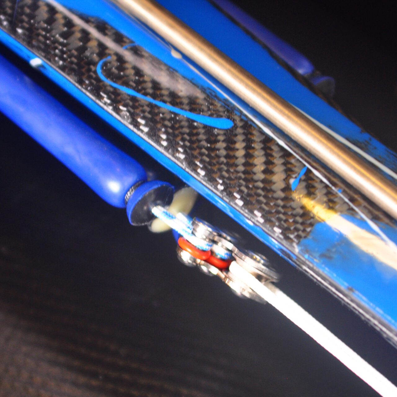 KING COBRA CARBON INVERT ROLLER - Image 4