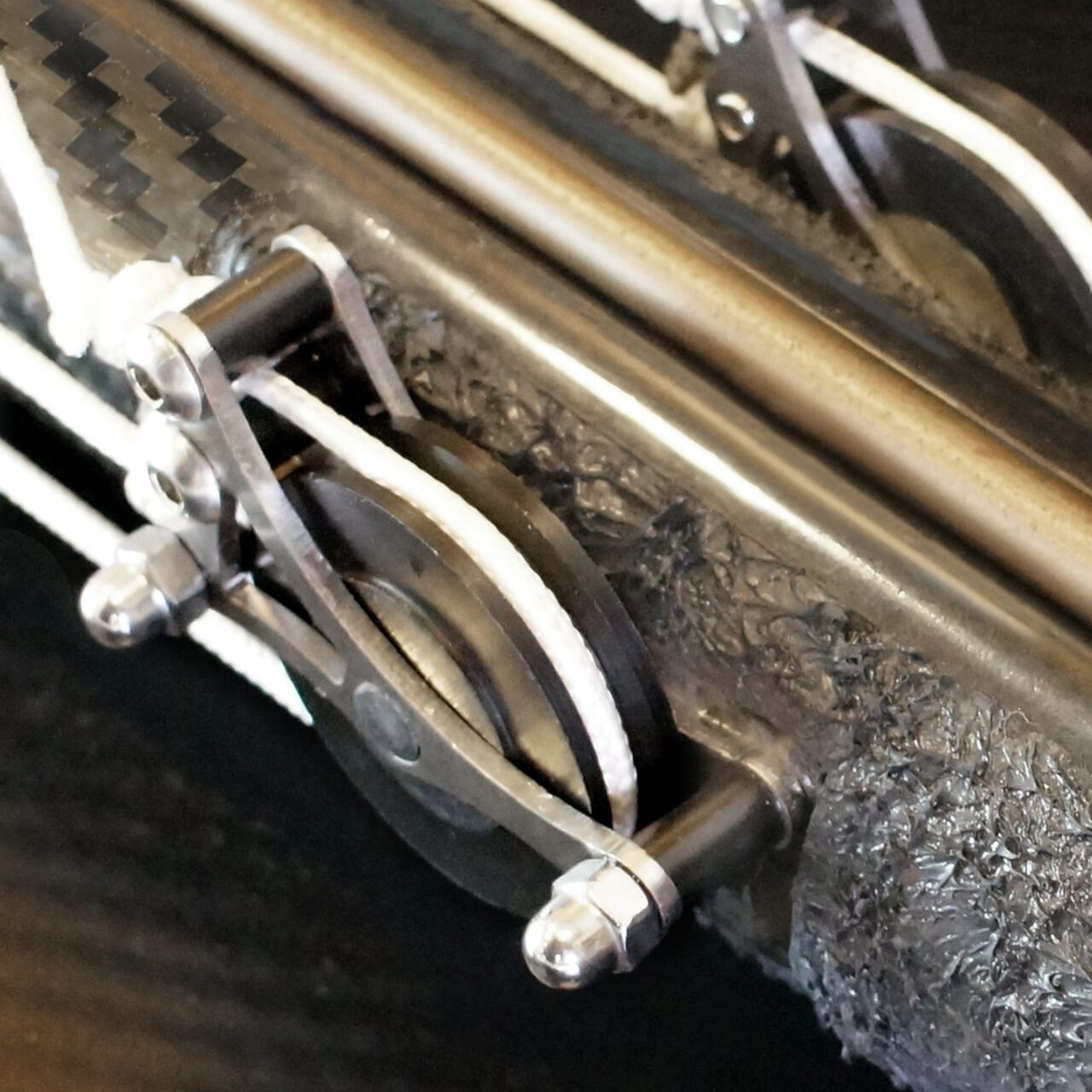 OCEANBORN CARBON INVERT ROLLER - Image 11